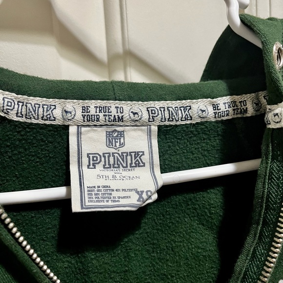 Pink VS NFL NY Jets sweatshirt with sequins, studs, hoodie - Picture 10 of 13